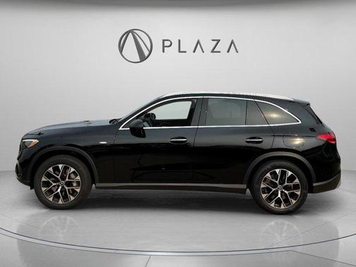 2025 Mercedes-Benz GLC 350e Base