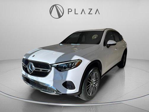 2025 Mercedes-Benz GLC 300 4MATIC