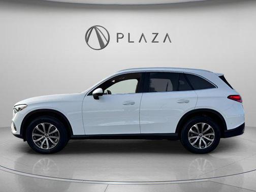 2025 Mercedes-Benz GLC 300 4MATIC