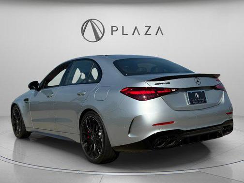 2025 Mercedes-Benz AMG C 63 S E Performance