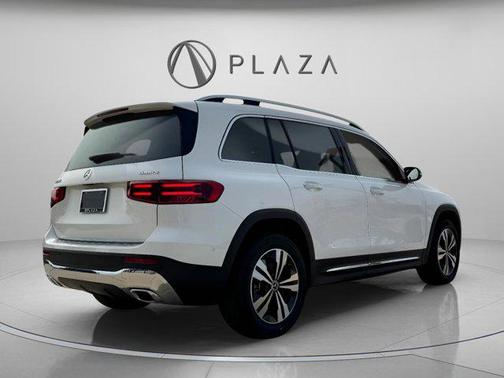 2025 Mercedes-Benz GLB 250 4MATIC
