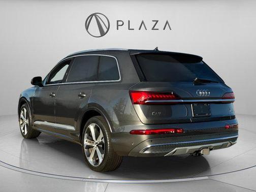 2020 Audi Q7 55 Prestige