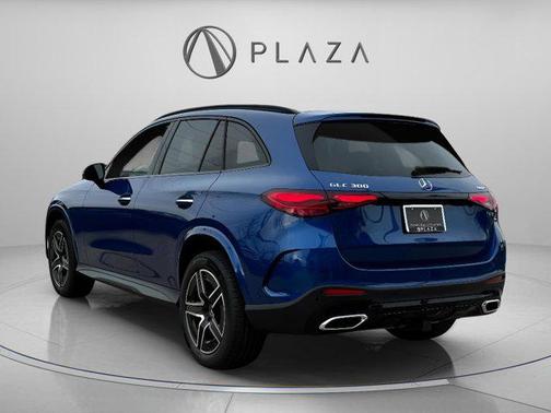 2026 Mercedes-Benz GLC 300 4MATIC