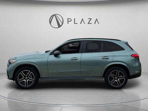 2026 Mercedes-Benz GLC 300 4MATIC