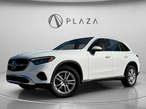 2025 Mercedes-Benz GLC 300 4MATIC