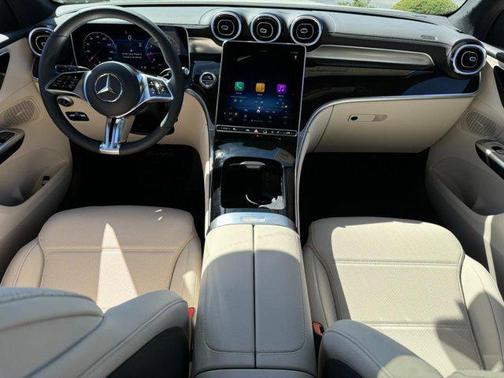 2025 Mercedes-Benz GLC 300 4MATIC