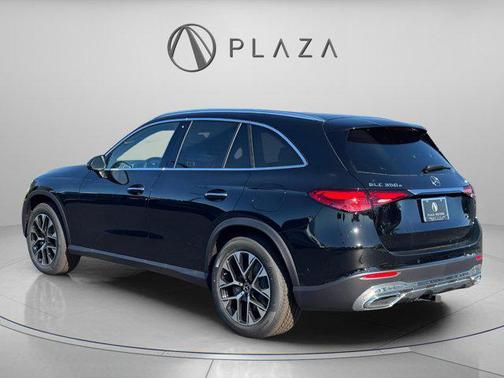 2026 Mercedes-Benz GLC 350e Base