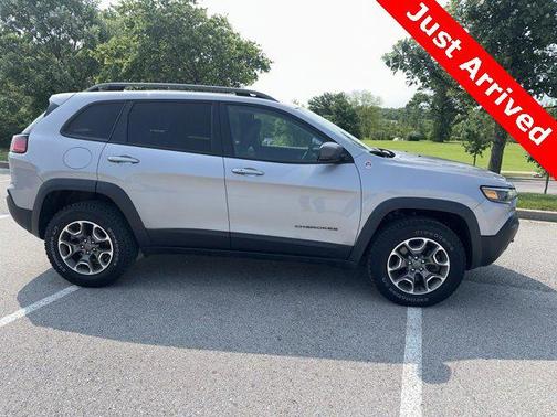2021 Jeep Cherokee Trailhawk