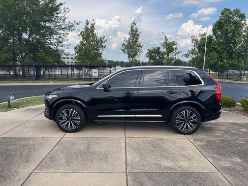 2025 Volvo XC90 Plug-In Hybrid T8 Plus 7-Seater