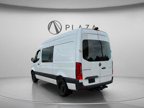 2025 Mercedes-Benz Sprinter 2500 Standard Roof