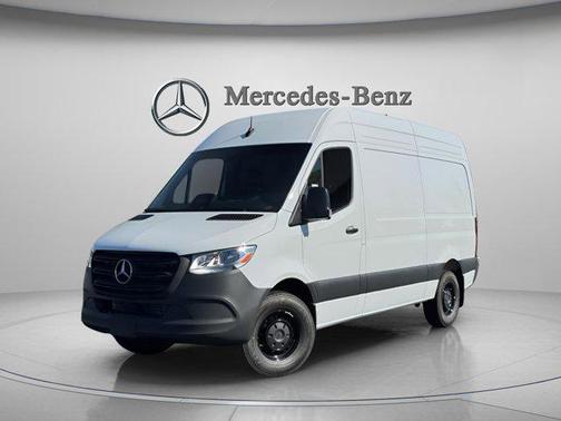 2025 Mercedes-Benz Sprinter 2500 Standard Roof
