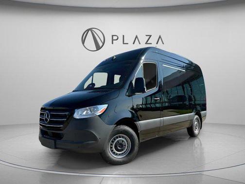 2025 Mercedes-Benz Sprinter 2500 Standard Roof