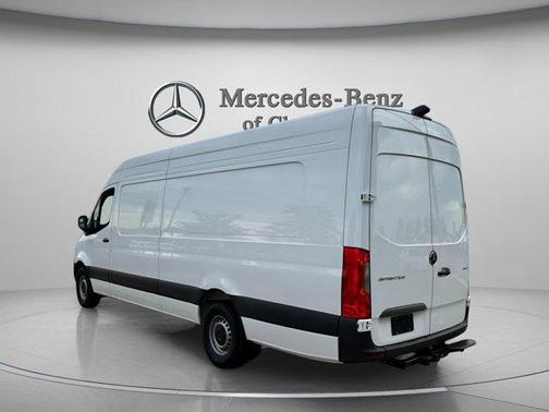 2025 Mercedes-Benz Sprinter 2500 High Roof