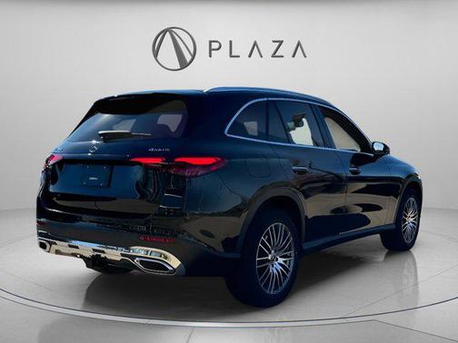 2026 Mercedes-Benz GLC 300 4MATIC