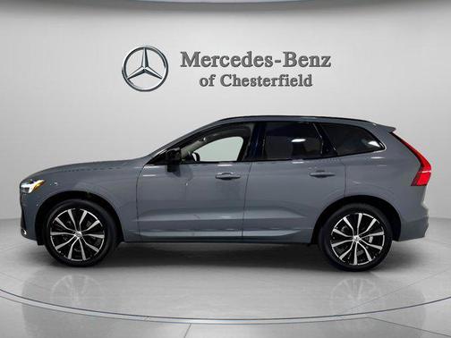 2024 Volvo XC60 B5 Plus Dark Theme