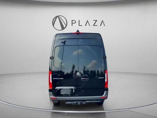 2025 Mercedes-Benz Sprinter 2500 High Roof