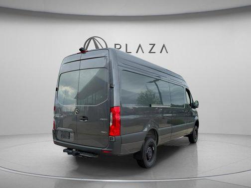 2025 Mercedes-Benz Sprinter 2500 High Roof