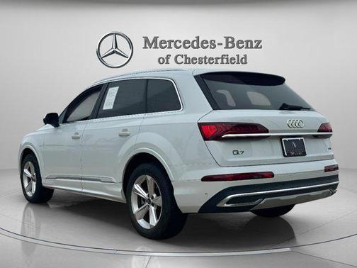 2022 Audi Q7 55 Premium