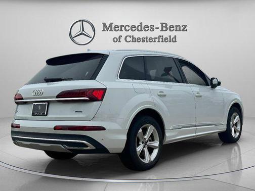 2022 Audi Q7 55 Premium