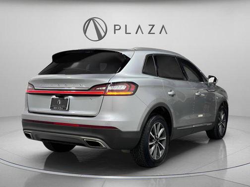 2022 Lincoln Nautilus Standard