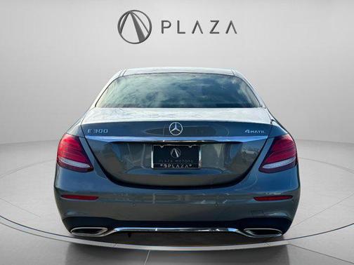 2018 Mercedes-Benz E-Class 4MATIC