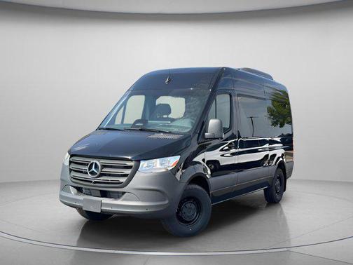 2025 Mercedes-Benz Sprinter 2500 Standard Roof