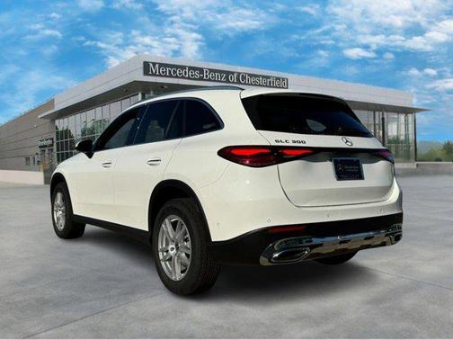 2025 Mercedes-Benz GLC 300 4MATIC