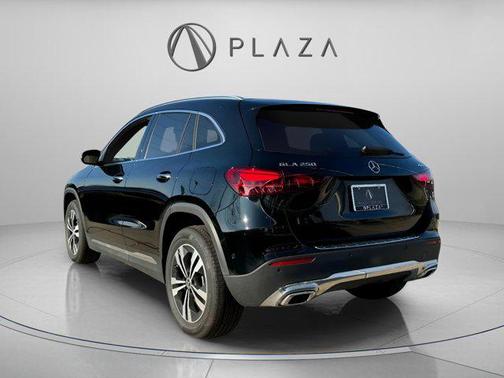 2026 Mercedes-Benz GLA 250 4MATIC