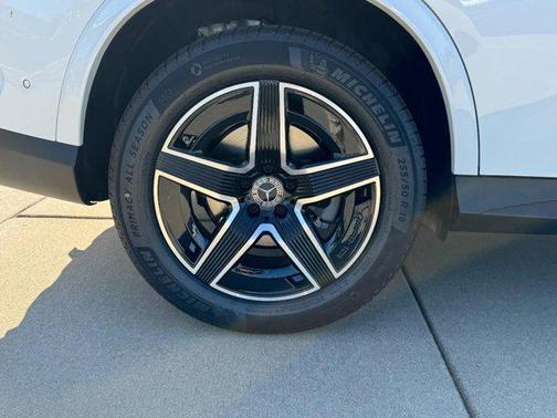 2026 Mercedes-Benz GLC 300 4MATIC Coupe