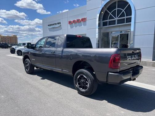 2025 RAM 2500 Laramie Crew Cab 4x4 6'4' Box