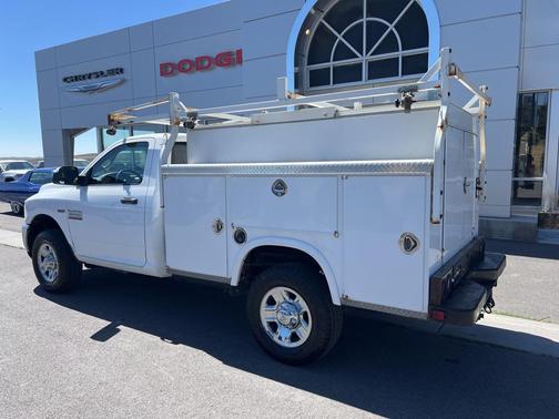 2018 RAM 2500 Tradesman Regular Cab 4x4 8' Box