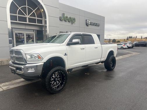 2014 RAM 3500 Laramie