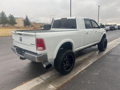 2014 RAM 3500 Laramie