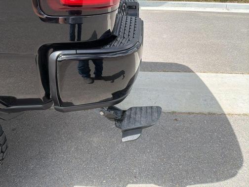 Diamond Black Crystal Pearlcoat 2022 RAM 2500 Limited Mega Cab 4x4 6'4' Box