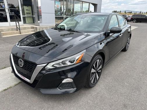 2021 Nissan Altima 2.5 SV