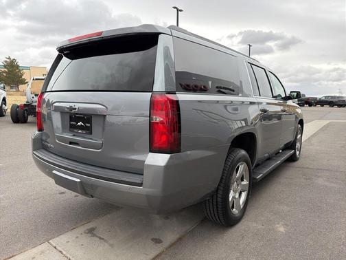 2018 Chevrolet Suburban LT