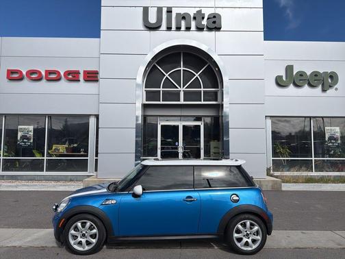 Laser Blue Metallic 2008 MINI Cooper S Base