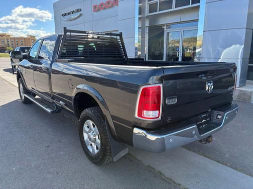 Brilliant Black Crystal Pearlcoat 2016 RAM 3500 Longhorn