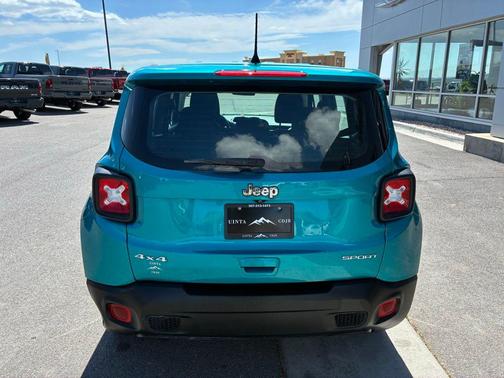 Bikini Metallic Clearcoat 2021 Jeep Renegade Sport