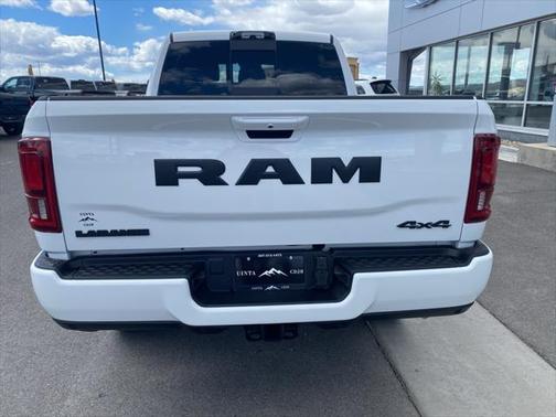 2025 RAM 2500 Laramie Crew Cab 4x4 6'4' Box
