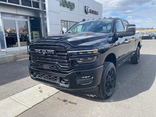 2025 RAM 3500 Laramie Crew Cab 4x4 6'4' Box