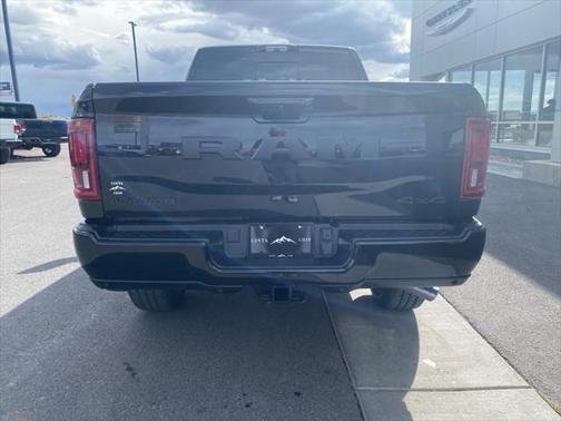 2025 RAM 3500 Laramie Crew Cab 4x4 6'4' Box