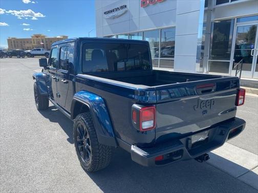 2025 Jeep Gladiator Nighthawk