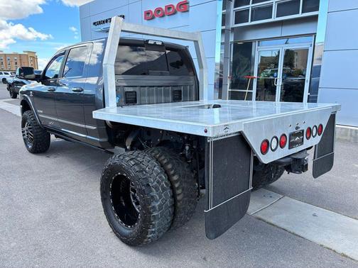 Granite Crystal Metallic Clearcoat 2019 RAM 3500 Limited Mega Cab 4x4 6'4' Box
