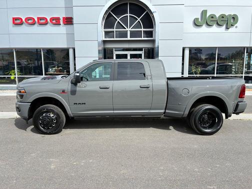Ceramic Gray Clearcoat 2026 RAM 3500 Limited Mega Cab 4x4 6'4' Box