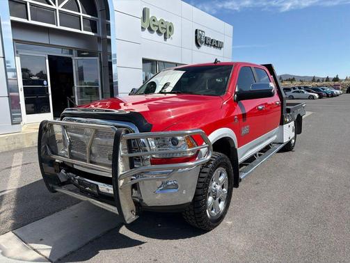 Flame Red Clearcoat 2017 RAM 3500 Laramie Crew Cab 4x4 8' Box