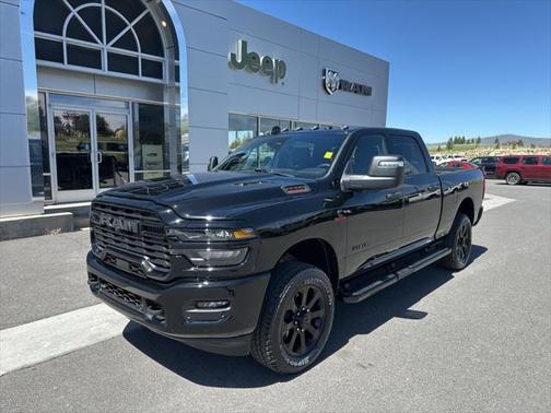 2025 RAM 3500 Big Horn Crew Cab 4x4 6'4' Box