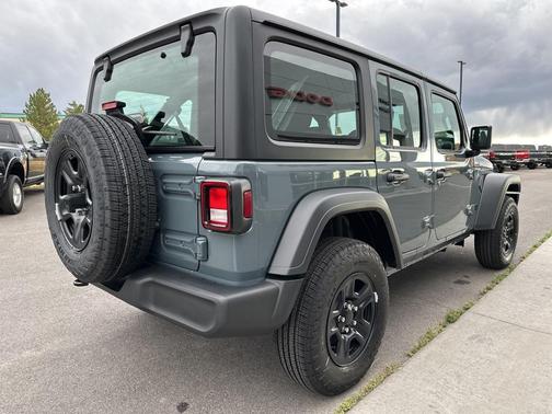 2025 Jeep Wrangler Sport