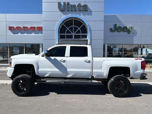 2018 Chevrolet Silverado 2500 LT