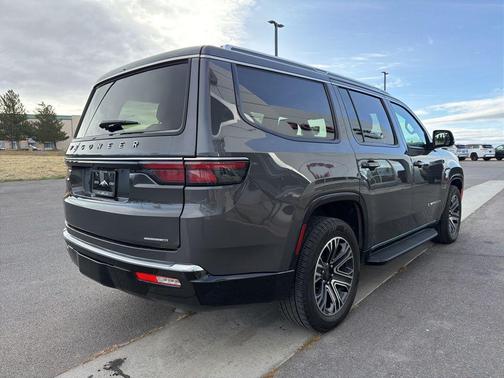 2024 Jeep Wagoneer Series II 4x4